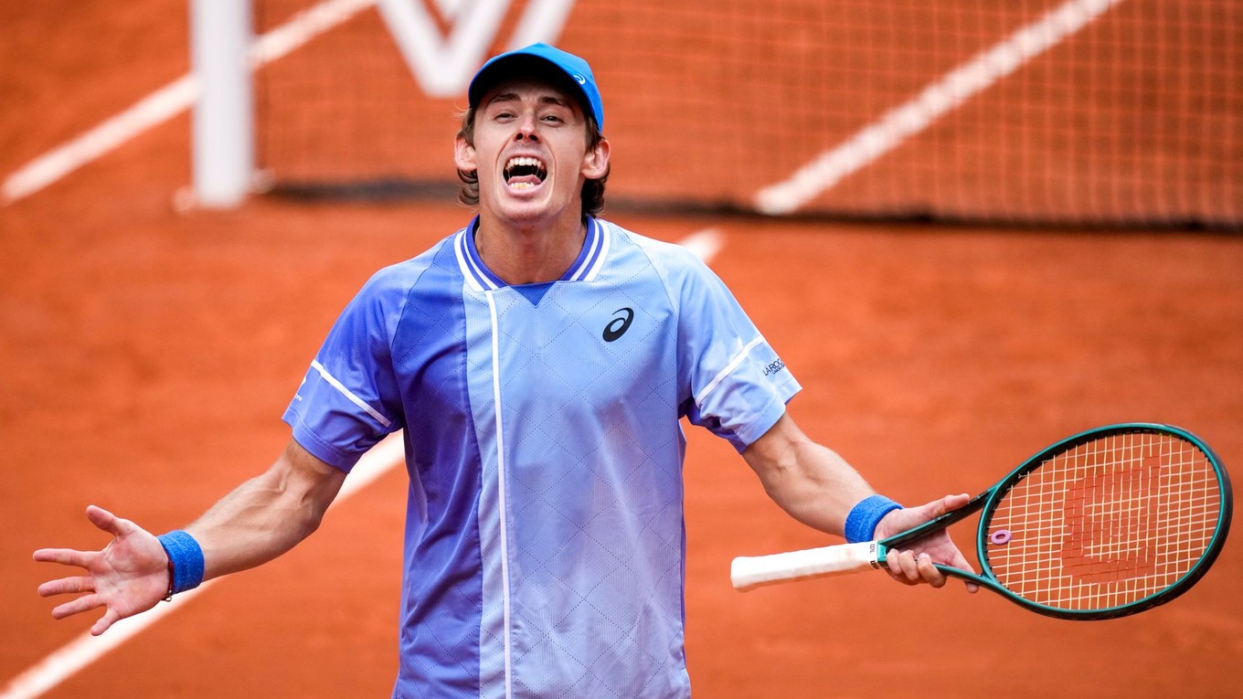 Austrálsky tenista Alex De Minaur postúpil do štvrťfinále Roland Garros 2024.