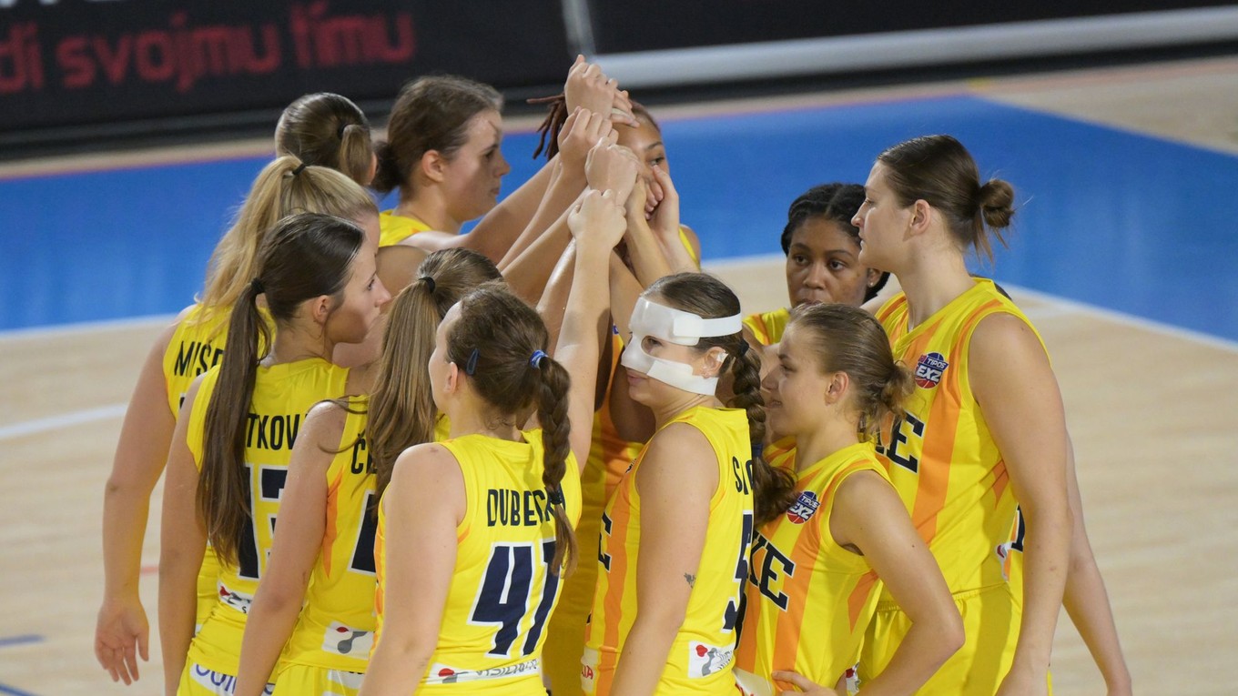 Hráčky Young Angels Košice v zápase Tipos Extraligy v basketbale žien.