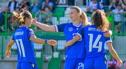 Na snímke radosť futbalistiek Slovenska z gólu.