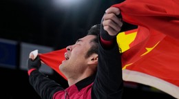 Ning Čung-jen získal zlato na ZOH 2026.