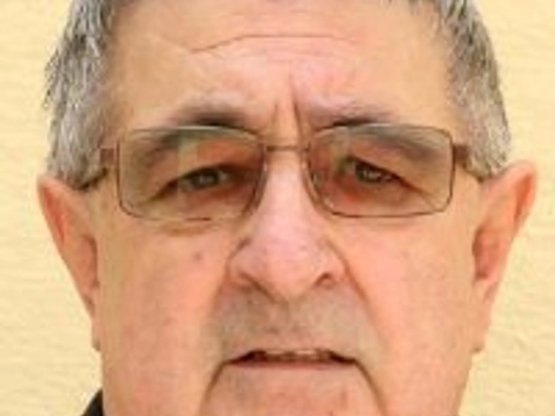 PÁN PETER BARNA MÁ 80-tku.