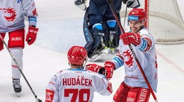 Libor Hudáček a Marko Daňo (vpravo) sa tešia z gólu.