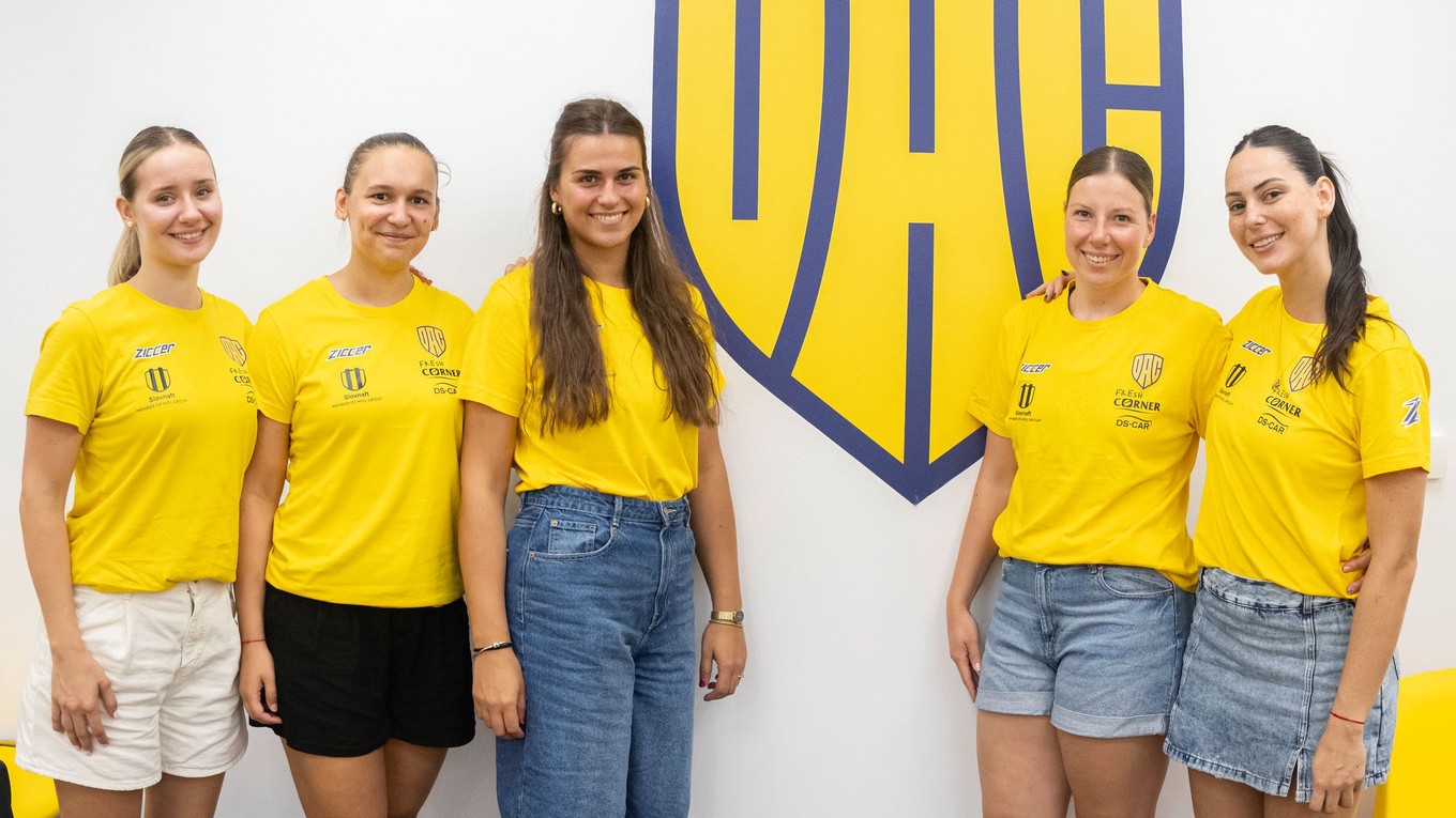 Hádzanárky DAC Dunajská Streda.