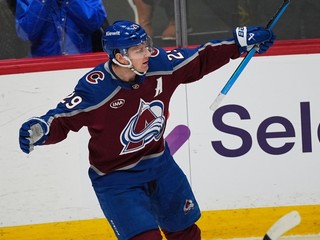 Nathan MacKinnon.