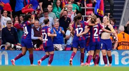 Hráčky Barcelony sa tešia z gólu vo finále Ligy majstrov žien. 
