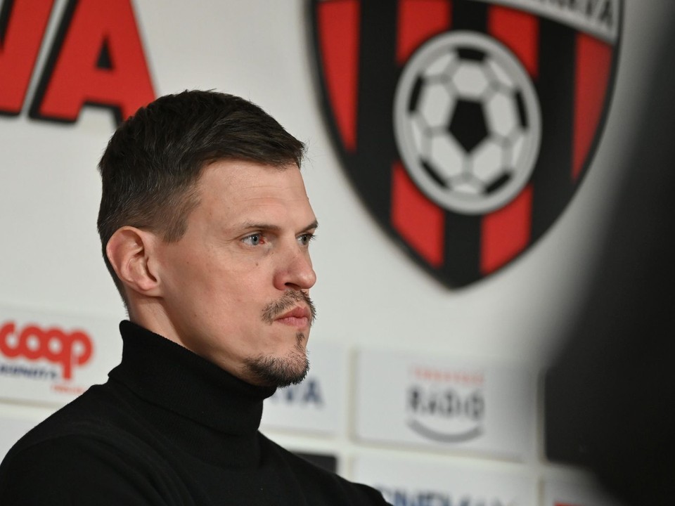 Na snímke športový riaditeľ FC Spartak Trnava Martin Škrtel počas tlačového brífingu pred začiatkom zimnej prípravy.