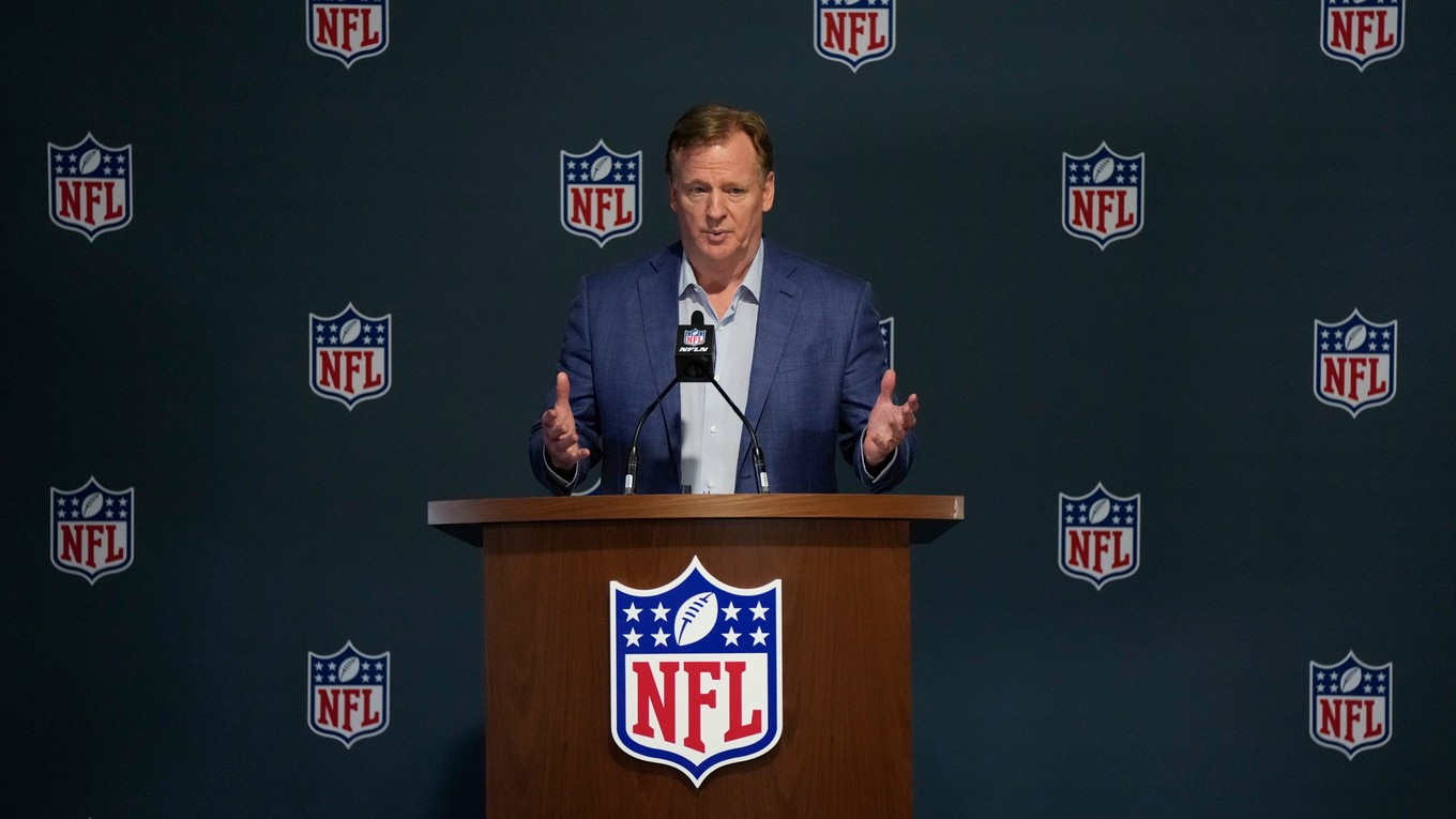 Komisár NFL Roger Goodell.