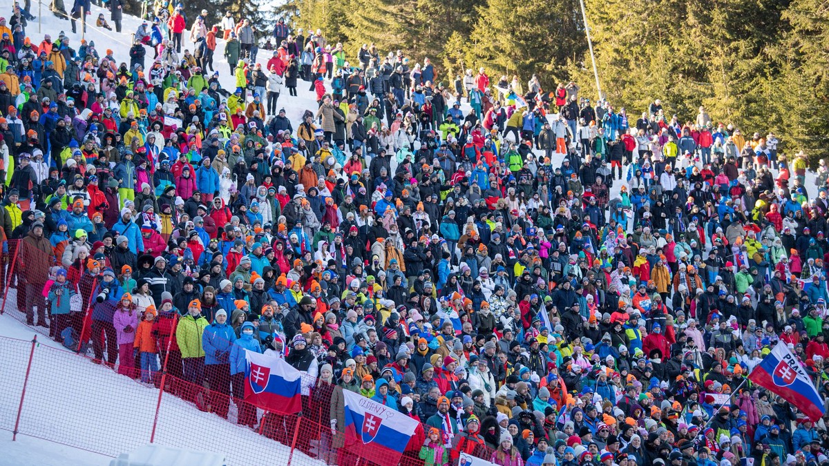 Diskusia Ly Ovanie Dnes Jasn 2024 Mala Sledovanos Cez 100 Mili Nov   20240121 Jasna Lyz Slalom2k 003014071 