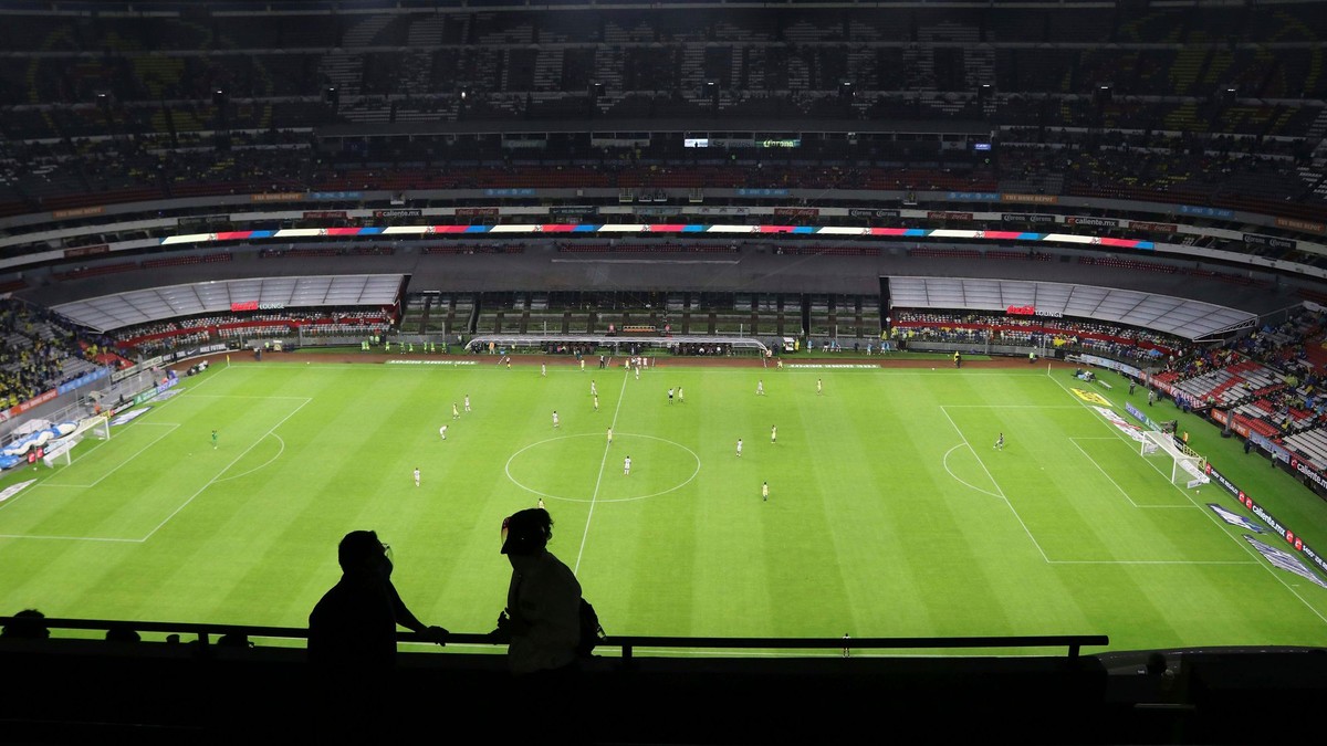 Aztécky štadión v Mexico City