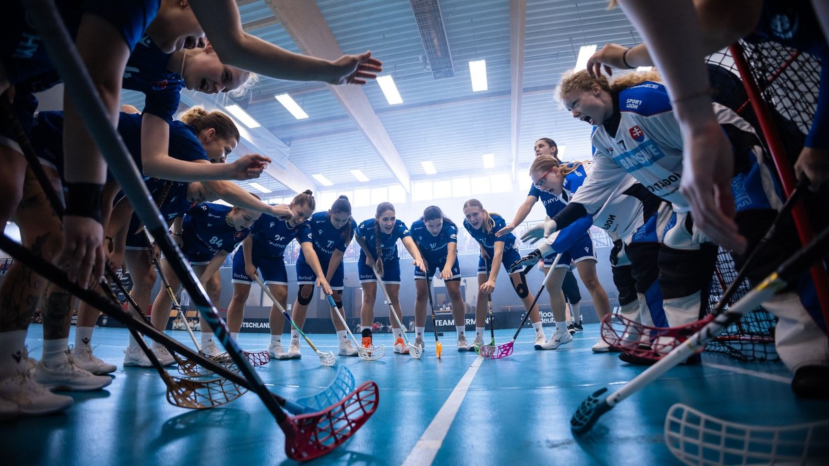 Slovenské florbalistky