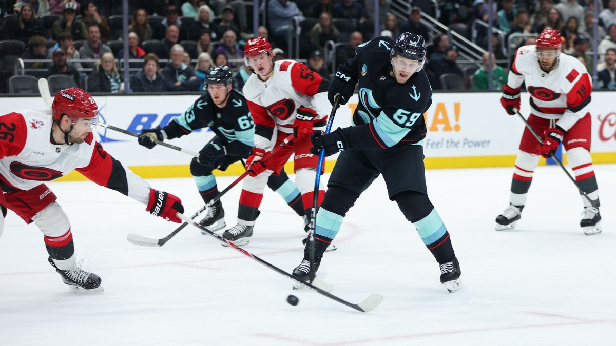 Momentka zo zápasu Seattle - Carolina.