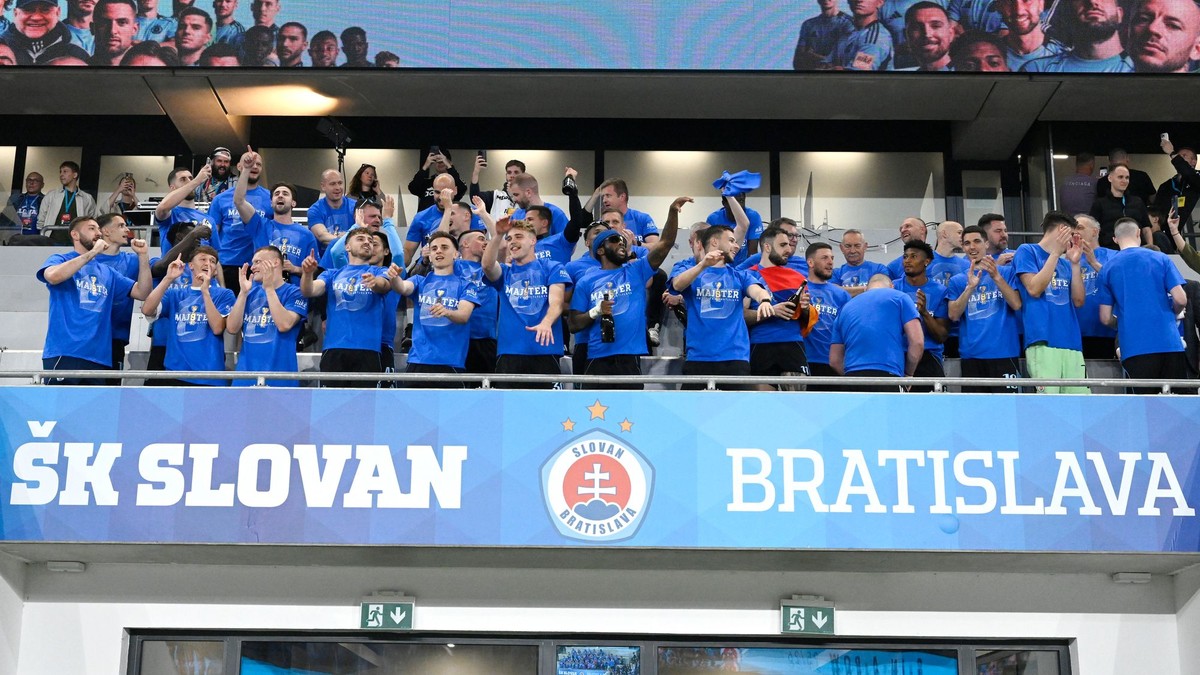 Radosť hráčov Slovana zo zisku majstrovského titulu