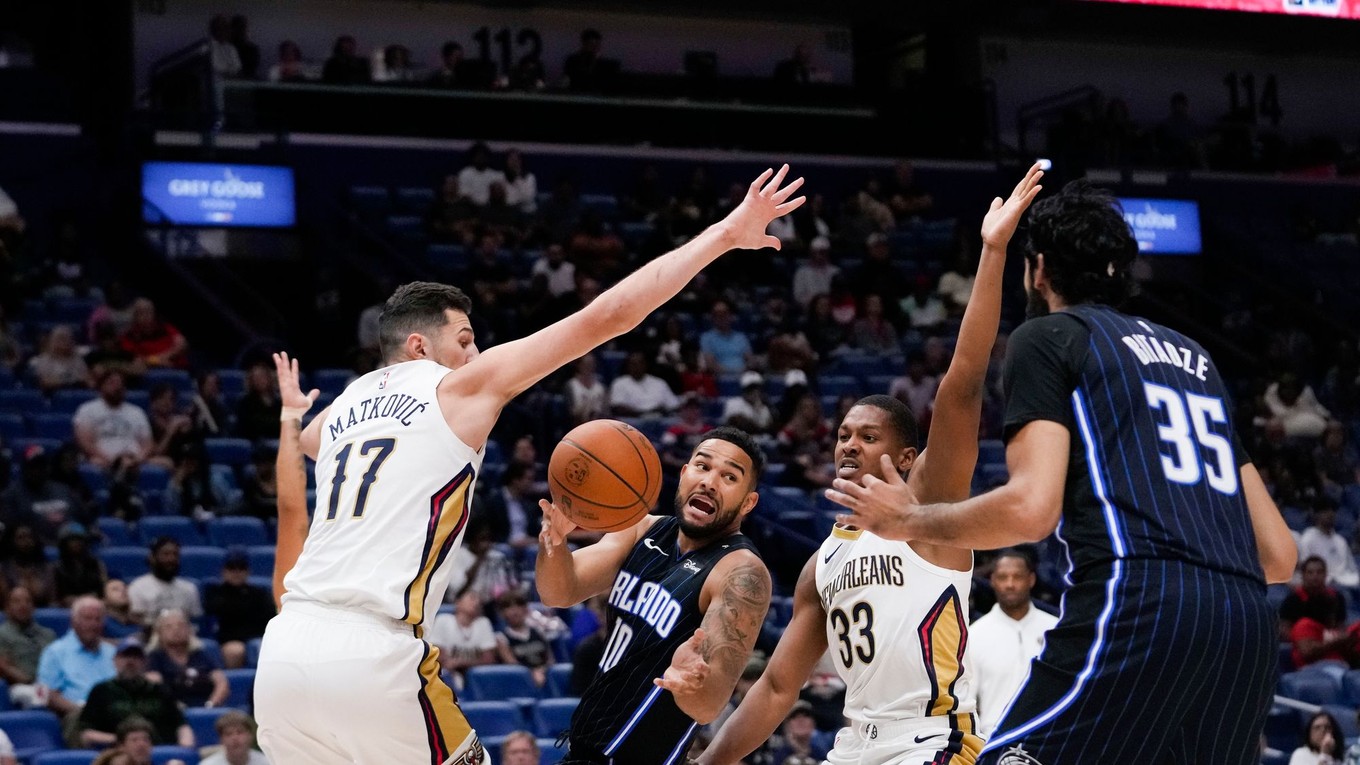 Fotka zo zápasu New Orleans Pelicans - Orlando Magic.