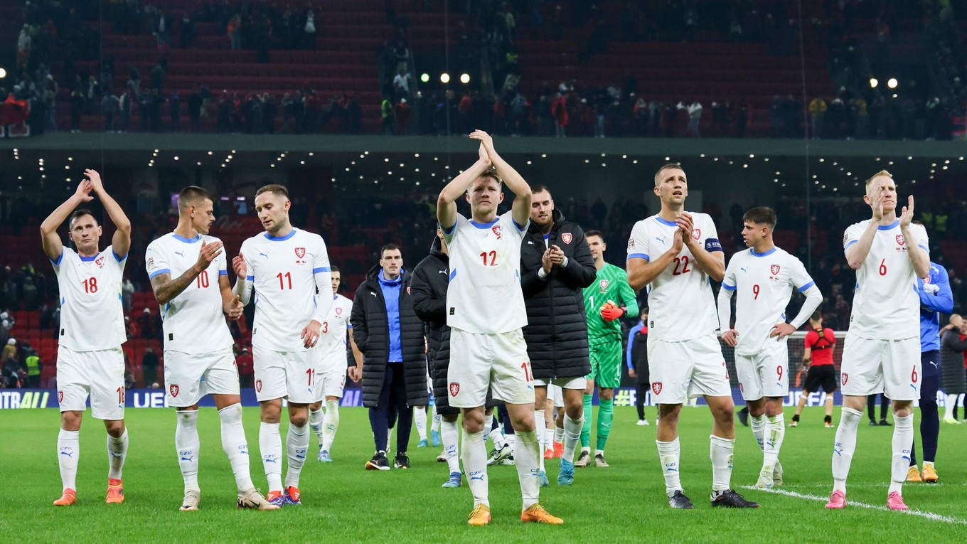 Futbalisti Česka po zápase s Albánskom.