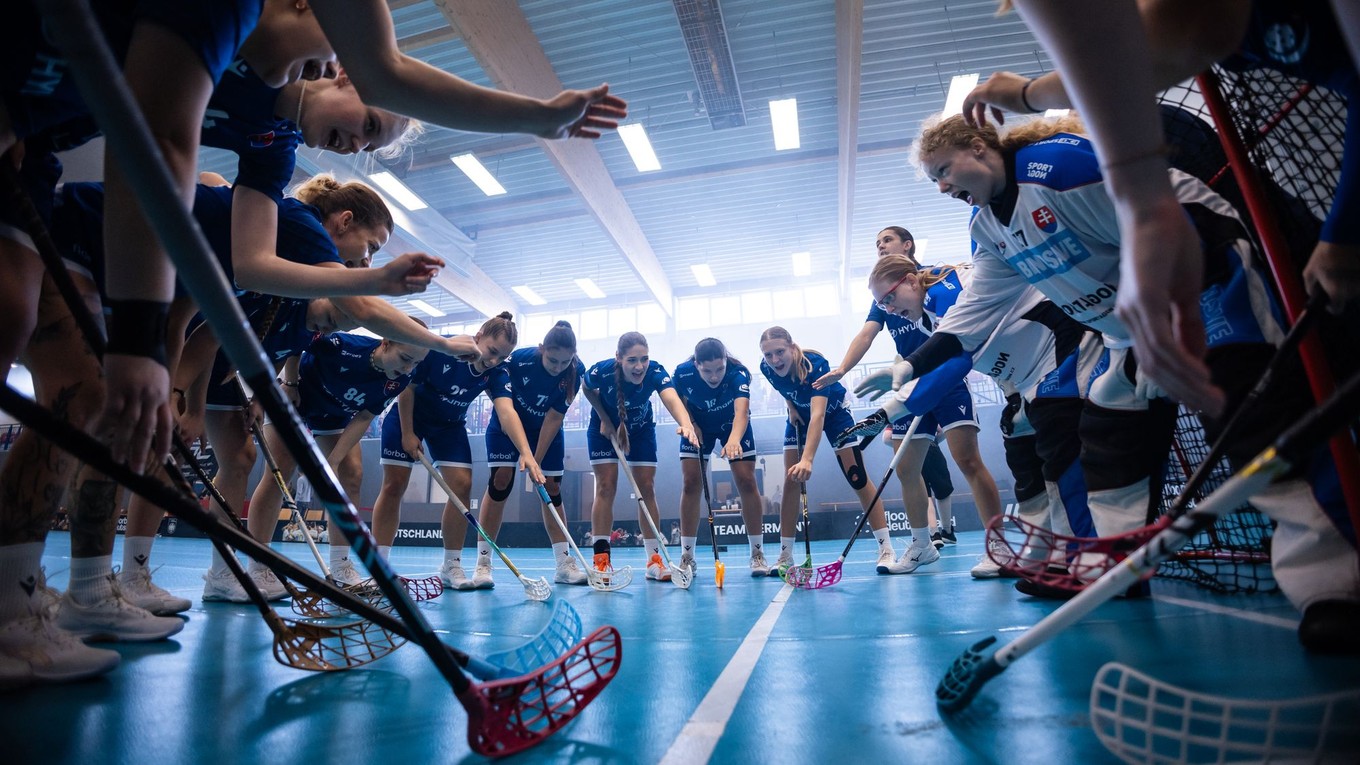 Slovenské florbalistky