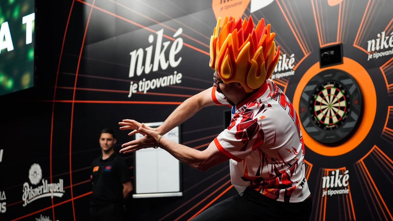 Damon Heta počas druhého hracieho dňa Slovak Darts Open 2026. 