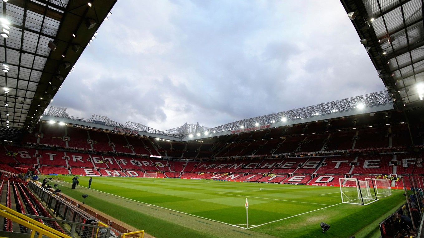 Štadión Old Trafford.