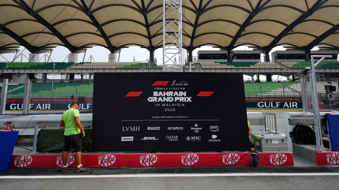 Pretekári formuly 1 idú Veľkú cenu Bahrajnu. Aký je časový harmonogram?