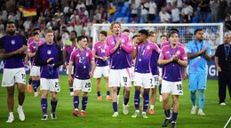 Nemeckí futbalisti po finále EURO U21 2025