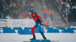 Anastasia Kuzminová počas šprintu v Oberhofe.