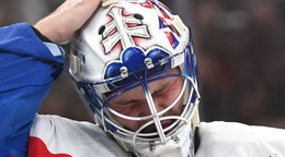 Na snímke slovenský hokejový brankár Samuel Hlavaj v zápase o 3. miesto Slovensko - Fínsko.