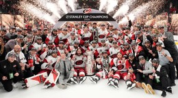 Carolina Hurricanes získala Stanley Cup.