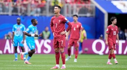 Portugalský futbalista Cristiano Ronaldo reaguje počas zápasu základnej skupiny K Majstrovstiev sveta vo futbale medzi Portugalskom a Kongom.