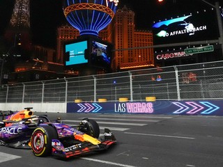 Max Verstappen počas tréningu na Veľkú cenu Las Vegas.