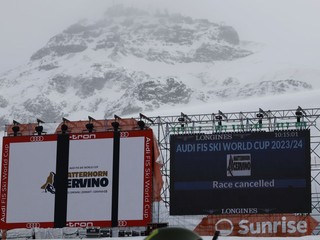 Cieľová zóna v lyžiarskom stredisku Zermatt vo Švajčiarsku.