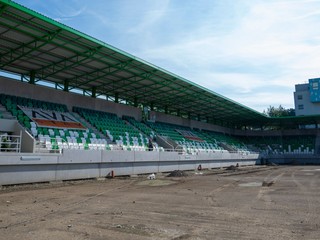 Výstavba futbalového štadióna v Prešove.