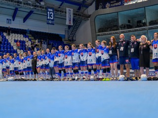 Slovenské hokejbalistky do 20 rokov. 