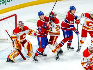 Juraj Slafkovský v zápase Montreal - Calgary.