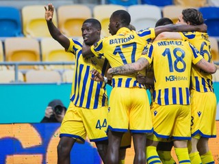 Hráči FC DAC 1904 Dunajská Streda oslavujú gól.