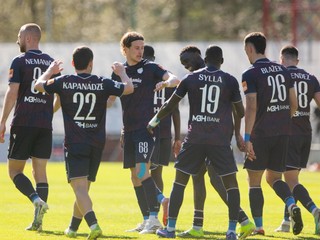 Hráči FC DAC 1904 Dunajská Streda oslavujú gól