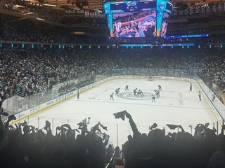 Fanúšikovia počas zápasu New York Sirens - Seattle Torrent.