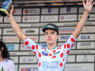 Na snímke maďarský cyklista Erik Fetter.