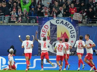 Futbalisti Lipska sa tešia z gólu proti PSV.