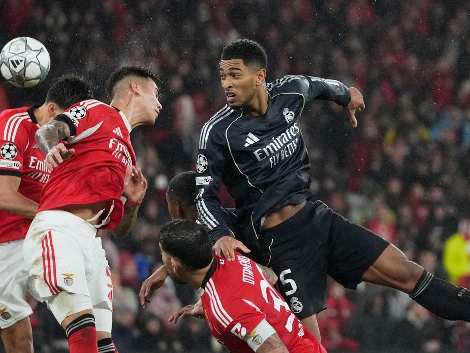 Momentka zo zápasu Benfica - Real Madrid.