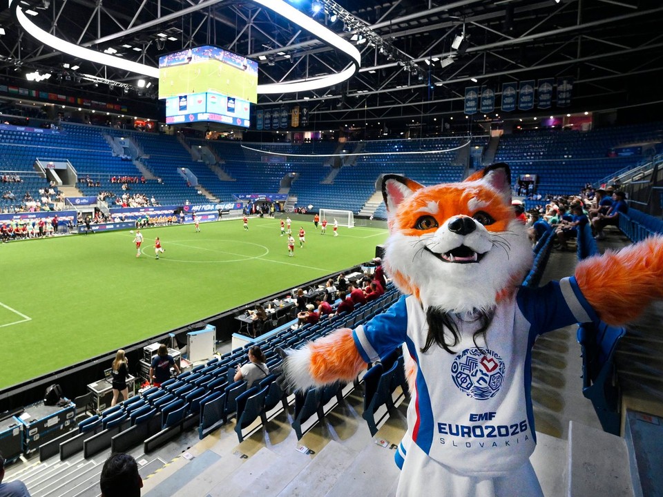 Maskot ME v malom futbale v Bratislave