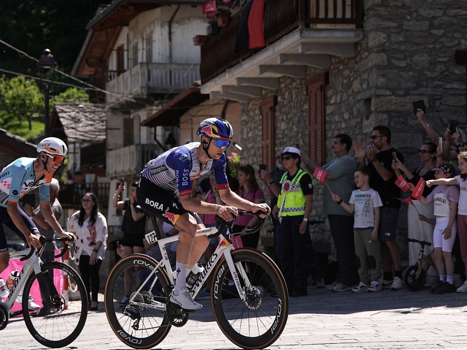 Momentka zo 14. etapy Giro d'Italia.