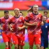 Rozcvička Nórov na MS vo futbale.
