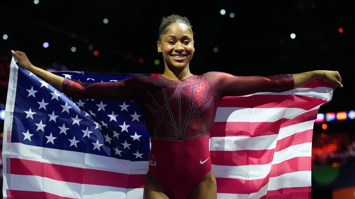 Americká gymnastka Skye Blakelyová.