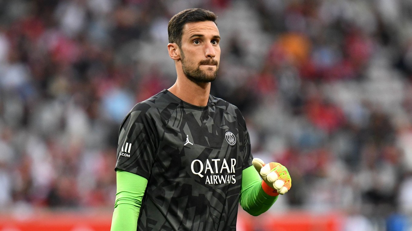 Brankár PSG Sergio Rico.