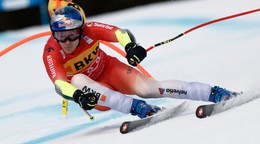 Švajčiar Marco Odermatt v pretekoch super-G v Crans Montana.