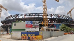 Barcelonský štadión Spotify Camp Nou počas rekonštrukcie. 