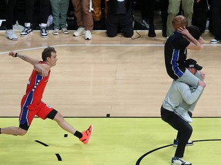 Mac McClung vyhral súťaž v smečovaní pred Zápasom hviezd NBA 2023.