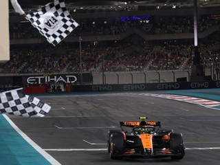 Lando Norris na McLarene vyhral Veľkú cenu Abú Zabí 2024.