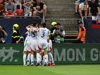 Radosť hráčov Talianska po strelení gólu v zápase Slovensko - Taliansko v skupine A na EURO U21 2025 (ME vo futbale do 21 rokov).