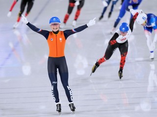 Marijke Groenewoudová sa teší z víťazstva.