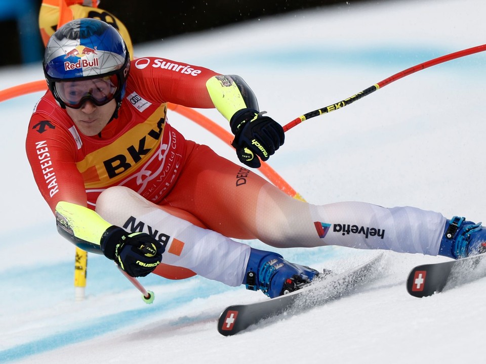 Švajčiar Marco Odermatt v pretekoch super-G v Crans Montana.